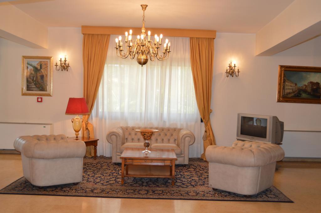 Hotel Delle Palme 팔코네 외부 사진