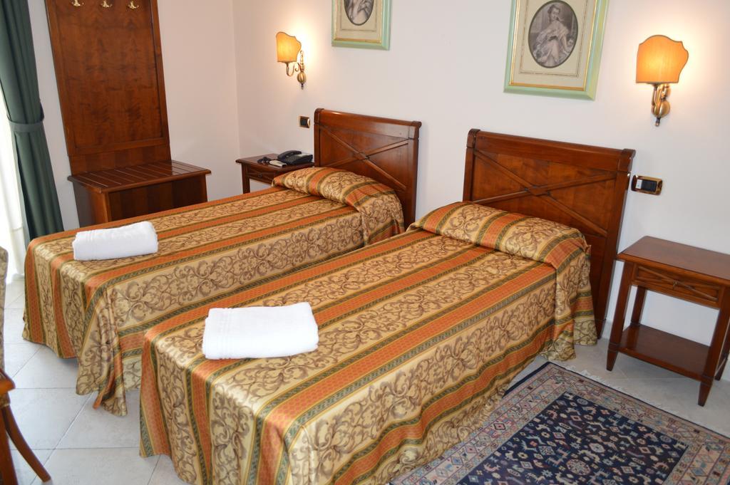 Hotel Delle Palme 팔코네 객실 사진