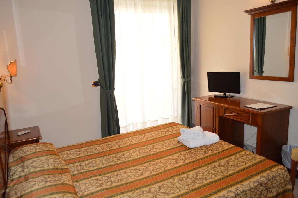 Hotel Delle Palme 팔코네 객실 사진