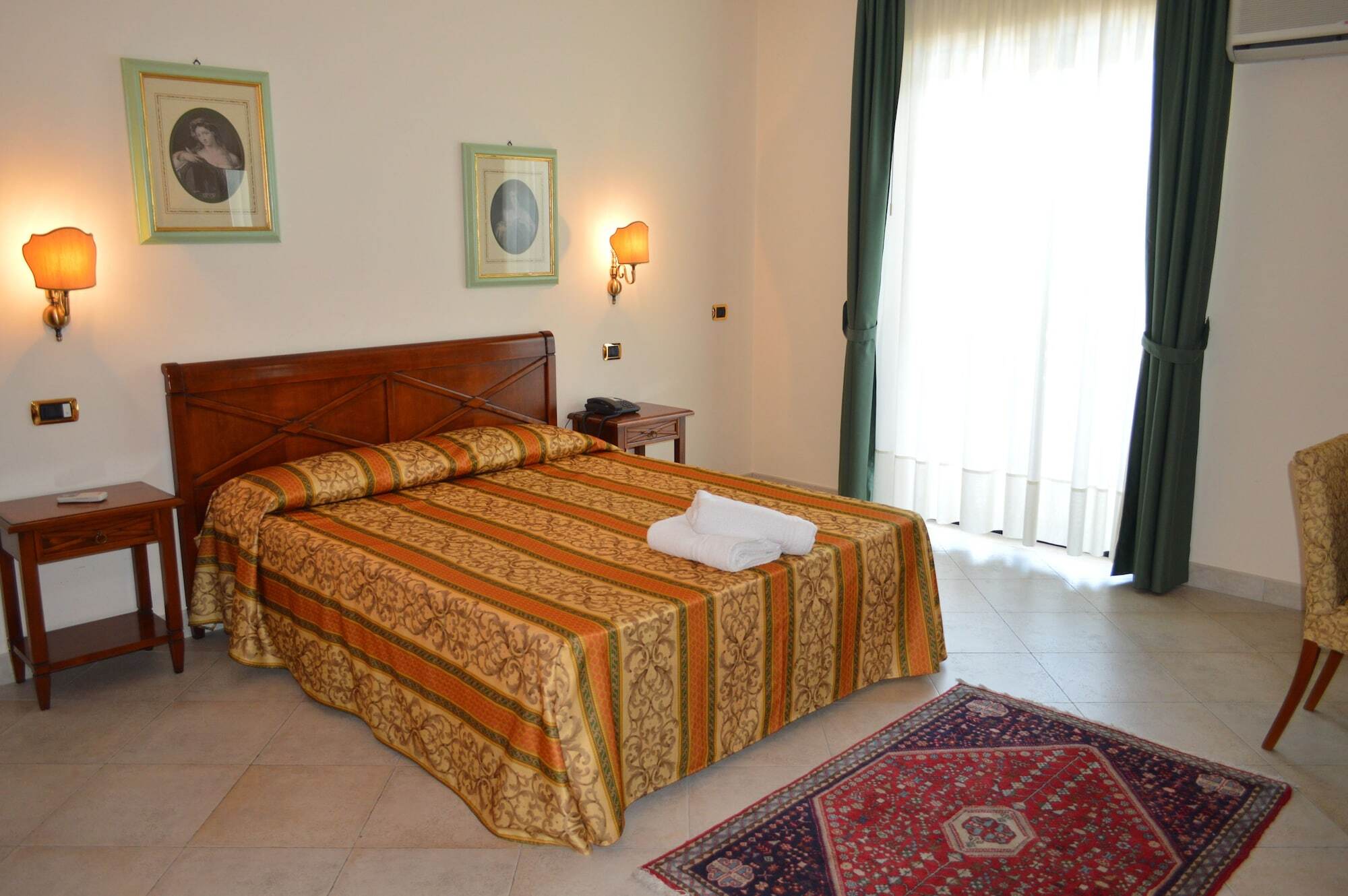 Hotel Delle Palme 팔코네 외부 사진